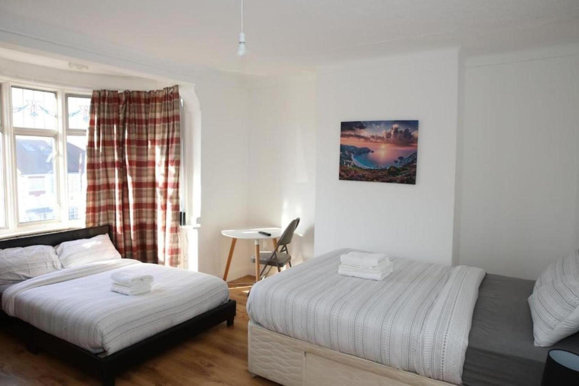 Oyo Timi Holiday Homes London Luaran gambar